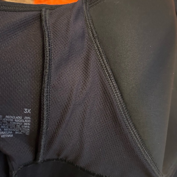 Padded sports bra - Picture 6 of 7